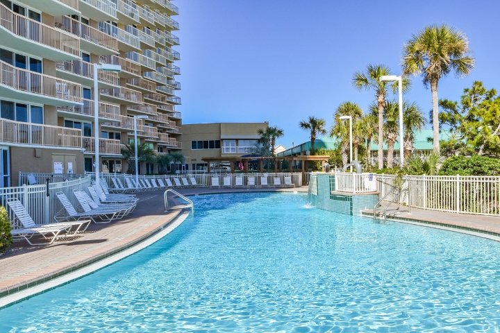 Resort Pelican Beach Resort